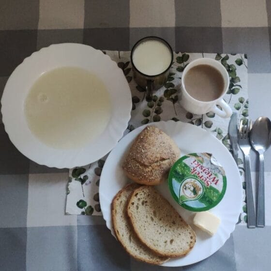 Środa 09.04.2025 r.: Śniadanie