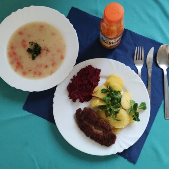 Poniedziałek 14.04.2025 r.: Obiad