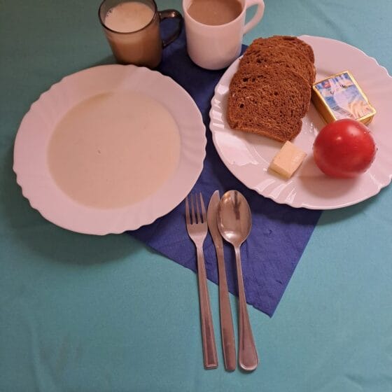 Wtorek 15.04.2025 r.: Śniadanie