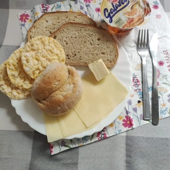 Piątek 18.04.2025 r.: Kolacja