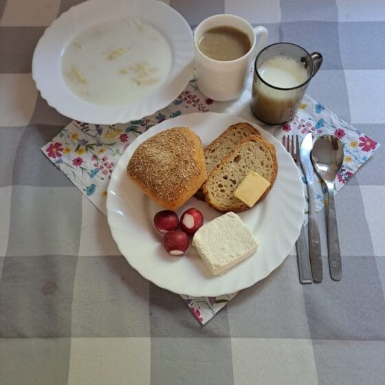 Wtorek 29.04.2025 r.: Śniadanie