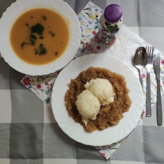 Piątek 09.05.2025 r.: Obiad