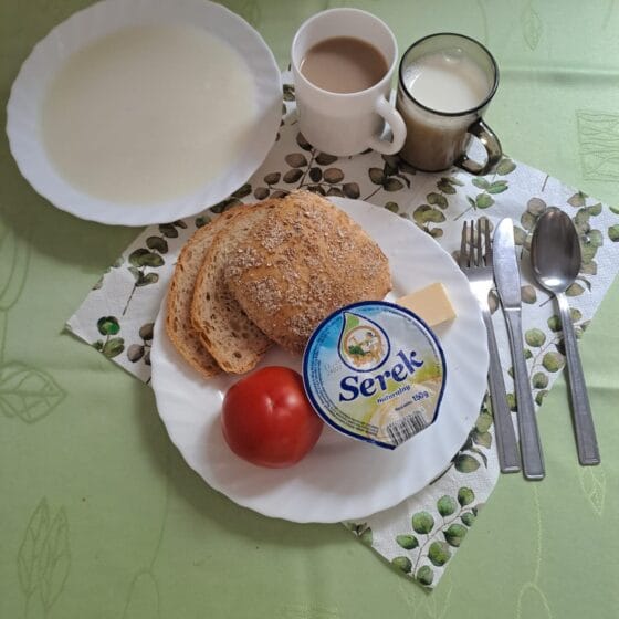 Czwartek 22.05.2025 r.: Śniadanie