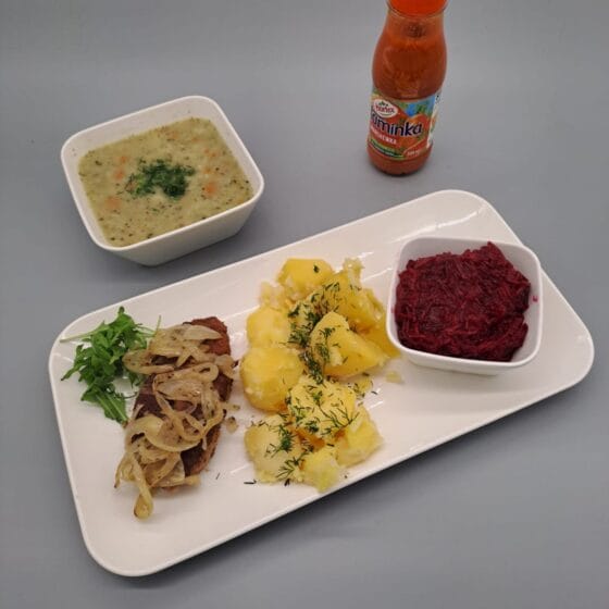 Poniedziałek 17.11.2025 r.: Obiad