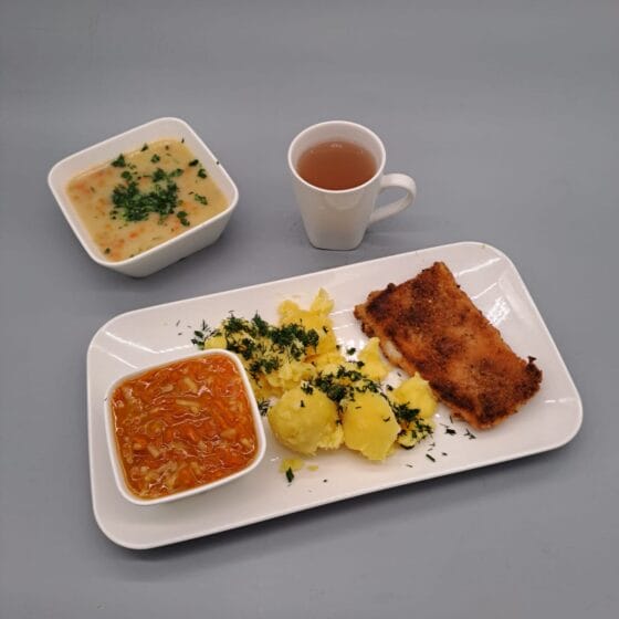 Piątek 21.11.2025 r.: Obiad