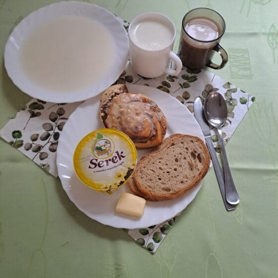 Czwartek 29.05.2025 r.: Śniadanie