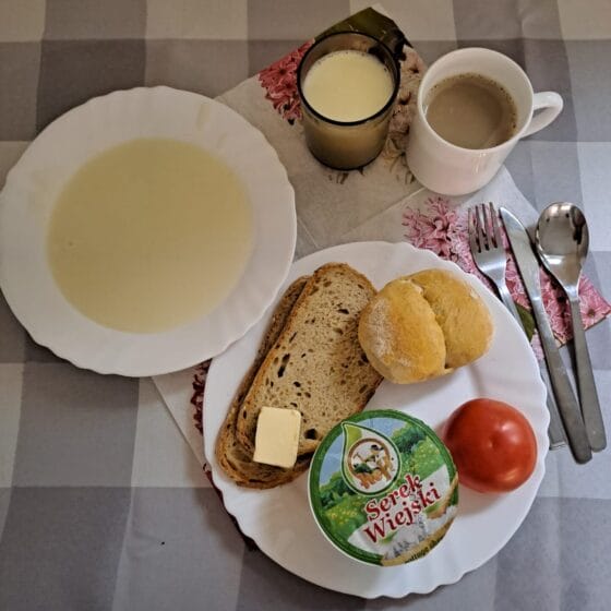 Czwartek 10.07.2025 r.: Śniadanie