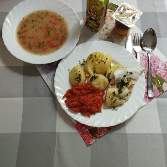 Piątek 18.07.2025 r.: Obiad