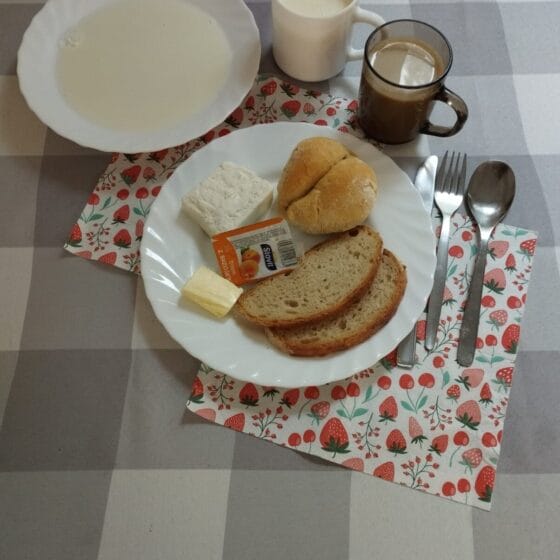 Poniedziałek 28.07.2025 r.: Śniadanie