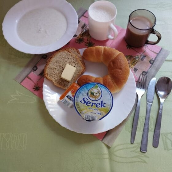 Wtorek 19.08.2025 r.: Śniadanie