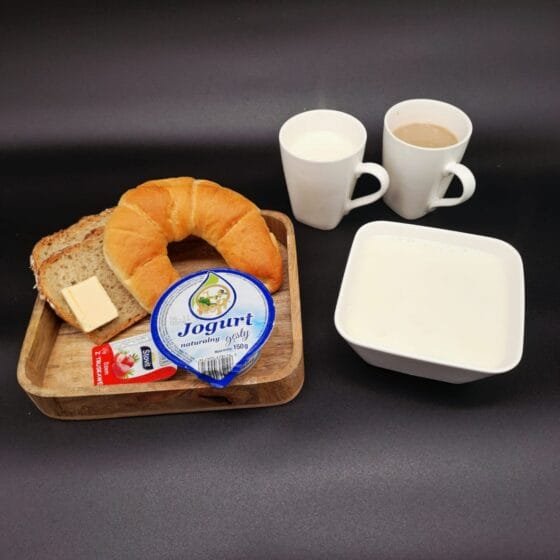 Wtorek 21.10.2025 r.: Śniadanie