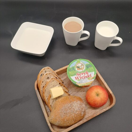 Wtorek 16.12.2025r.: Dieta z ograniczeniem węglowodanów prostych - śniadanie